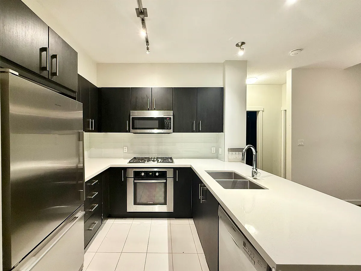 Building Photo - 3163 Riverwalk Ave #410