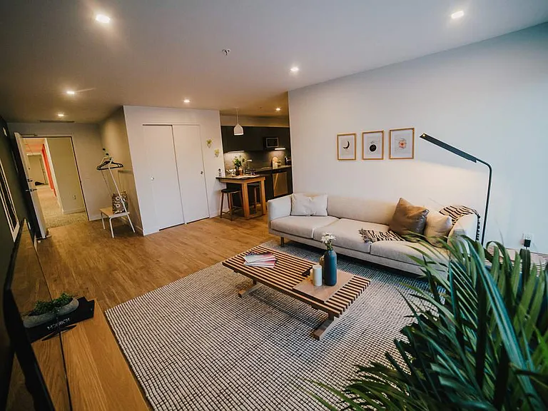 221 Stradbrook Ave — Photo 17