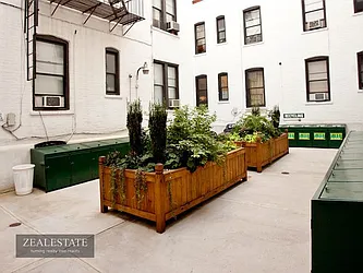 Rented by ZealEstate Group Inc