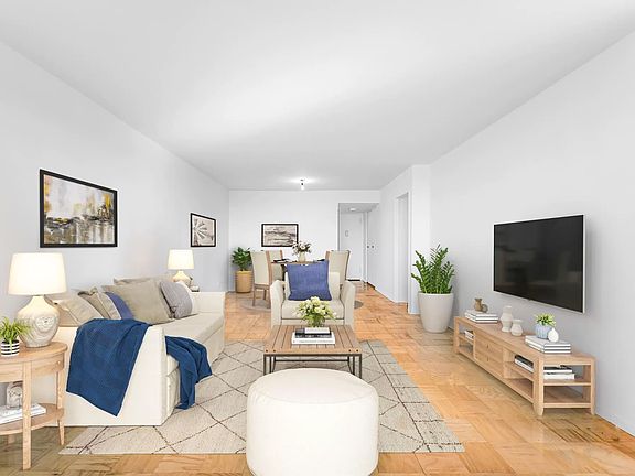 4th image of 110-11 Queens Blvd #29