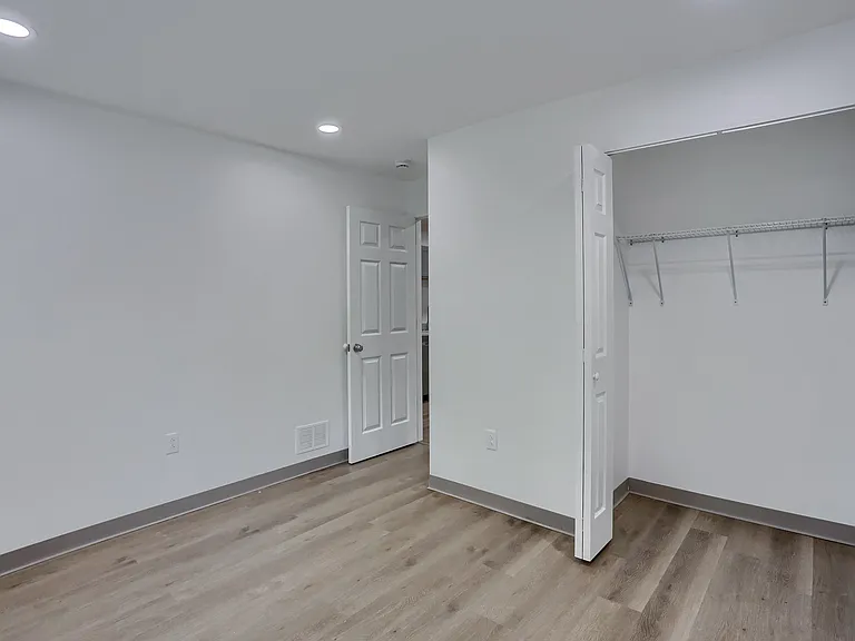 124 Kathleen Dr #7 — Photo 27