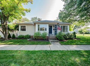 4161 W 210th St, Fairview Park, OH