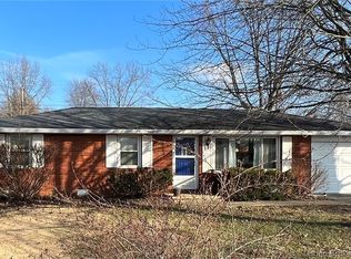 231 November St, Hanover, IN 47243