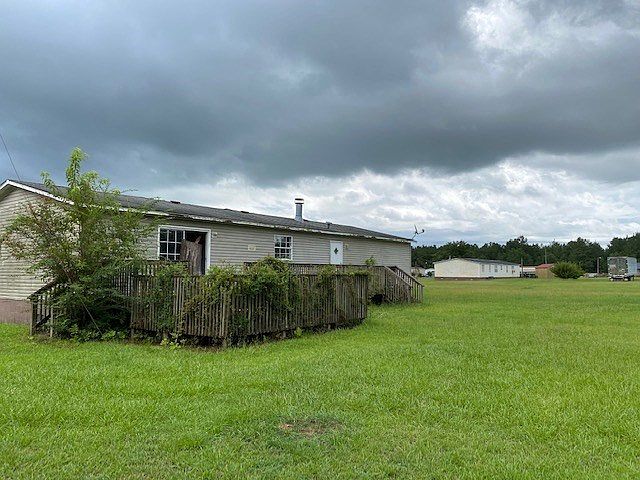 2nd image of 116-128 Doberman Ln