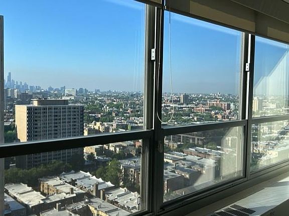 5th image of 3550 N Lake Shore Dr APT 2525