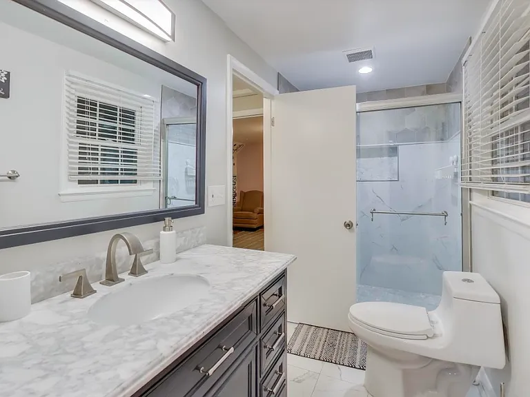 1008 Tracy Dr — Photo 13