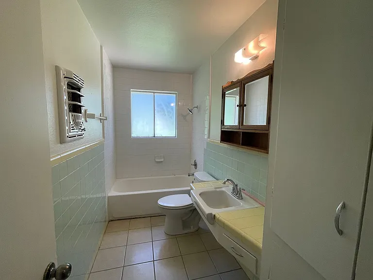 4212 Elaine St — Photo 9