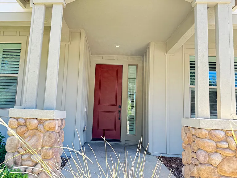135 Timberwood Dr — Photo 3