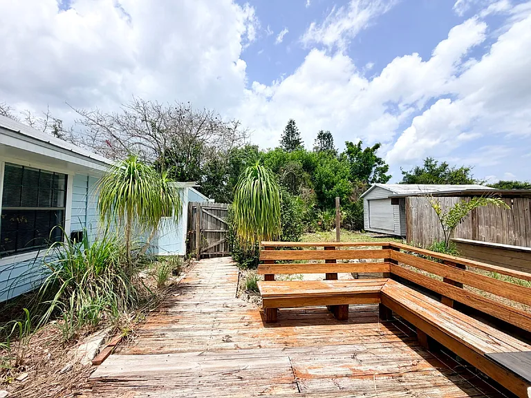 3950 Baldwin Dr — Photo 26