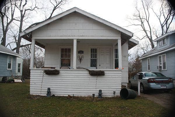 1st image of 146 E Eddington Ave