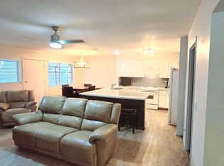 8718 N 67th Ln, Peoria, AZ 85345