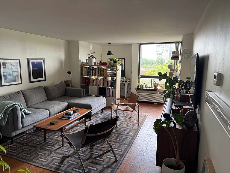 233 S 6th St #508 — Photo 9