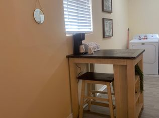 206 Gunter St #D, Jackson, MS 39216