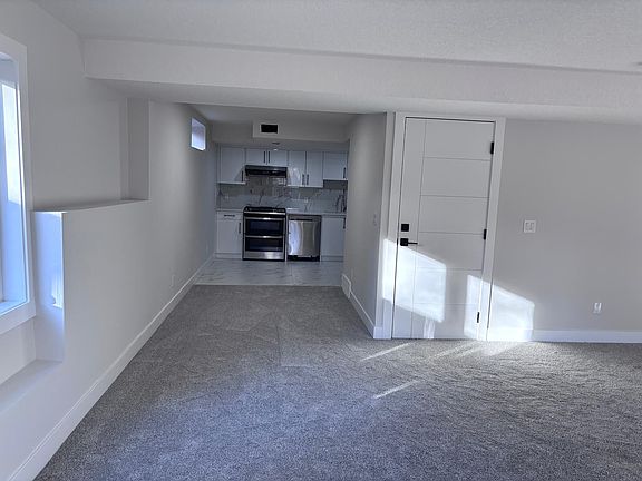 5th image of 70 Edgebank Cir NW #1