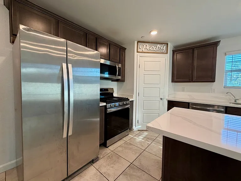 687 Pickled Pepper Pl — Photo 17