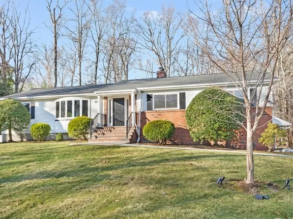 30 Lenape Trl, Warren Twp., NJ 07059