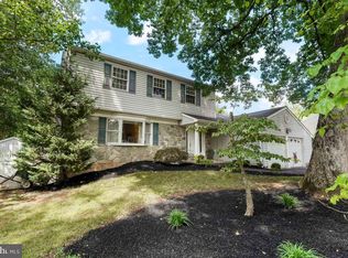 1017 Longspur Rd, Audubon, PA 19403