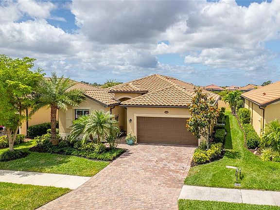 3rd image of 20595 Buono Ct