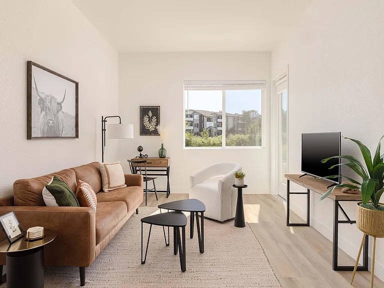 Rendezvous Trail Apartments — Photo 7
