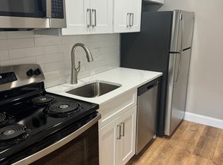 77 Mason Ter APT 36, Brookline, MA 02446