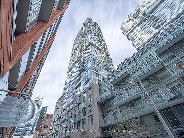 30 Nelson St #2107 — Photo 20