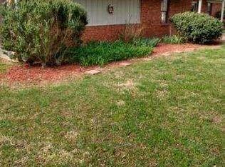 203 Armstrong Ct, Archdale, NC 27263