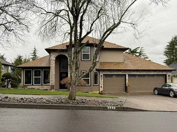 3949 SW 22nd Dr, Gresham, OR 97080