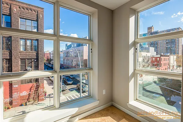 Rented by aptsandlofts.com | media 14