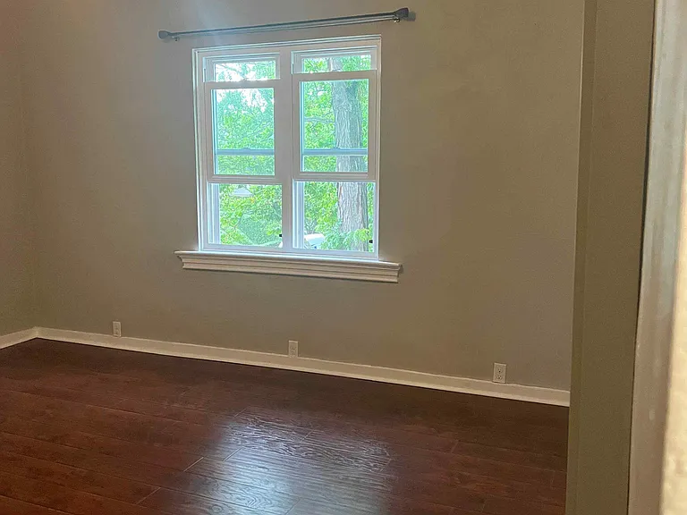 1100 Laclair St #2 — Photo 4