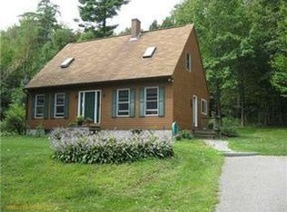 53 Charles St, Winthrop, ME 04364