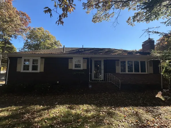 2 Old Central Tpke, Framingham, MA 01702
