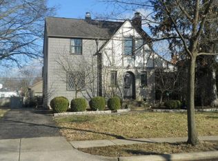 1026 S Remington Rd, Bexley, OH 43209