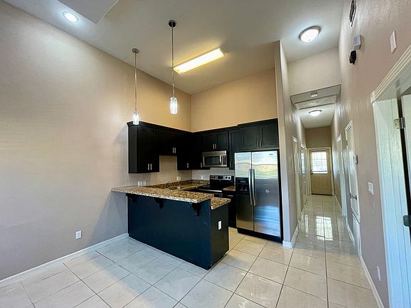 2nd image of 3120 Regal Dr #B