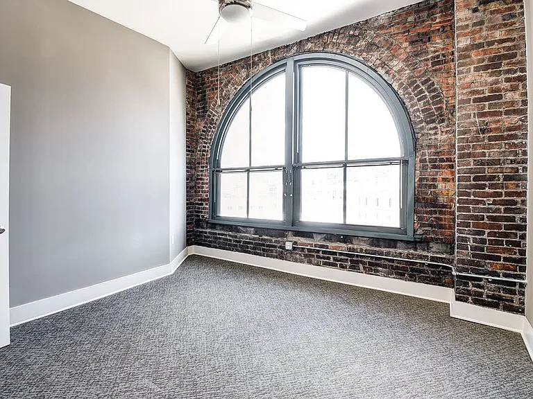Boury Lofts — Photo 19
