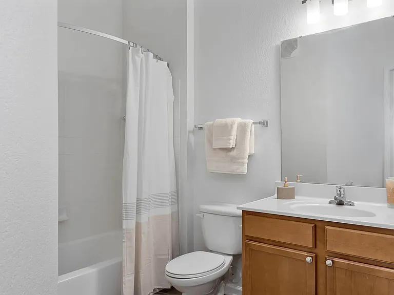 Greystone at Widewaters — Photo 16
