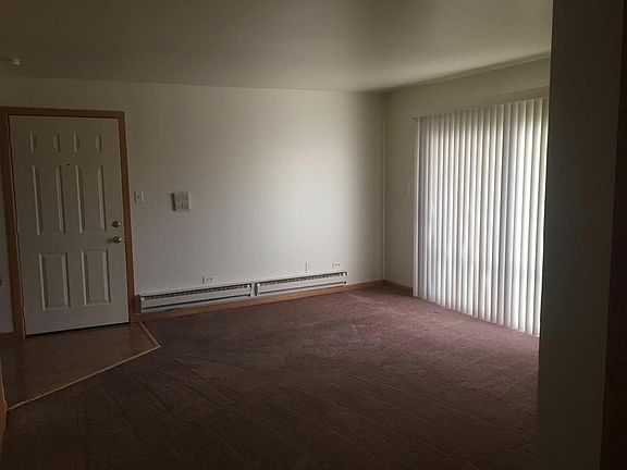 4th image of 6609 Oak Forest Ave APT 8