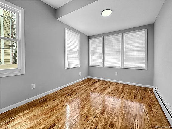 2nd image of 11037 172nd Street