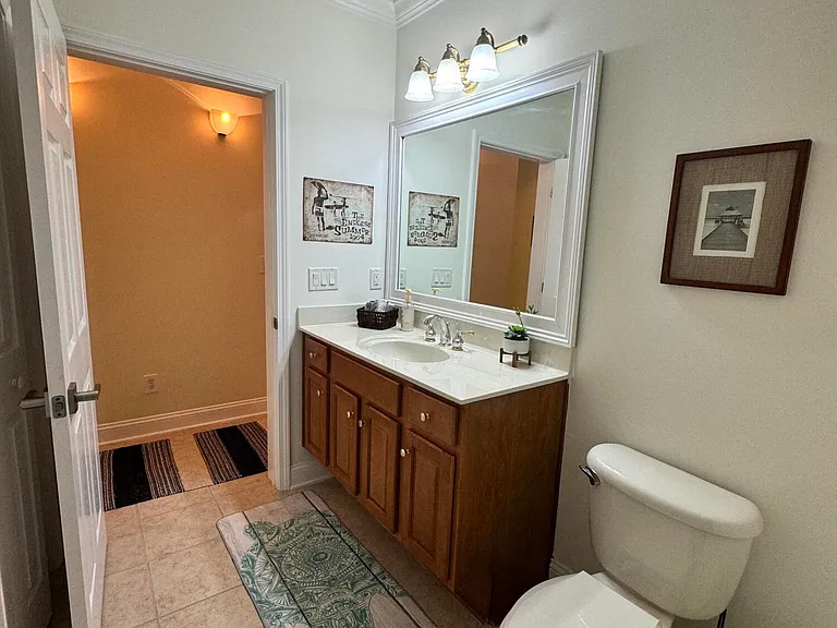 692 Sand Isles Cir — Photo 37