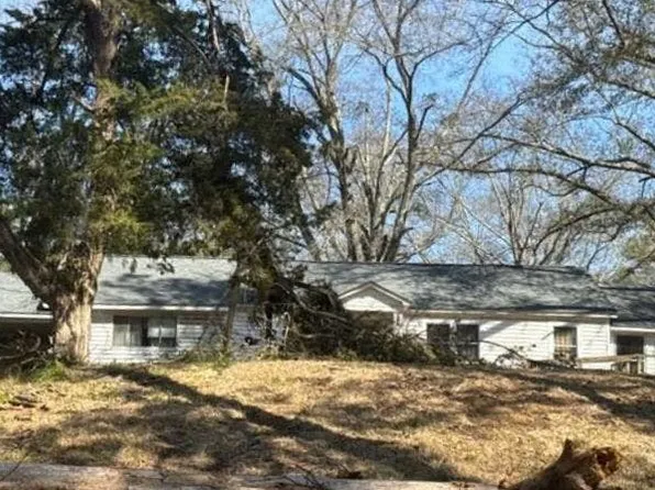 1516 Duke Rd, Utica, MS 39175