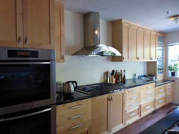 3rd image of 10126 NE 63rd St #11