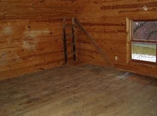 1102 E Madison Ave, Fairfield, IA 52556