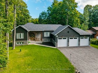 15 Pinecone Ave, Tiny, ON L9M0J2