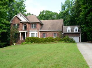 6611 Ashton Park Dr, Oak Ridge, NC 27310