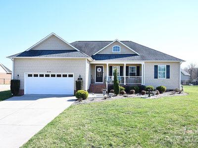 5222 S Oak Cir, Granite Falls, NC, 28630