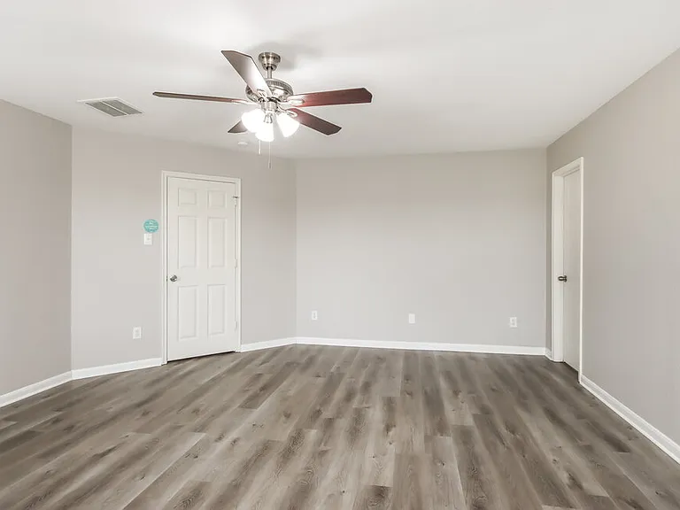 6310 Cottage Stream Ln — Photo 11
