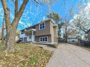 3609 E 41st St, Des Moines, IA 50317