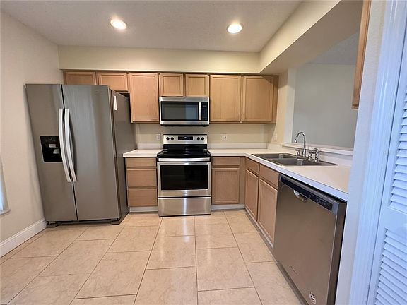 4th image of 13313 Fairway Glen Dr APT 102