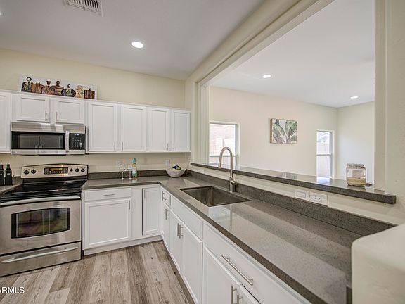5th image of 15336 W MAUI Lane