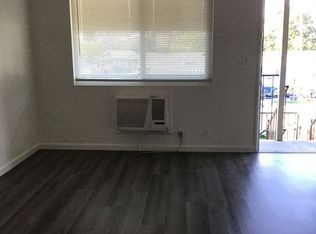 1088 Hedge Ave APT 6, Olivehurst, CA