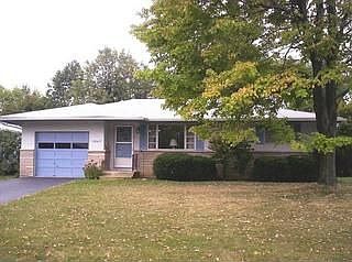 1st image of 5263 Heritage Ln